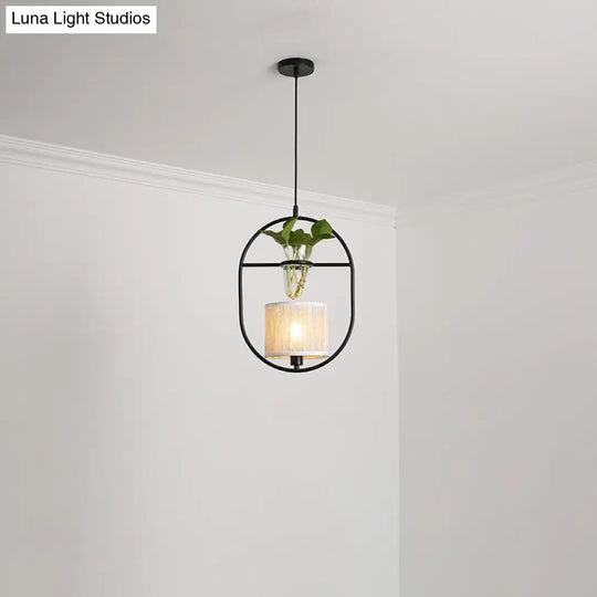 Rustic Pendant Light With Plant Pot And Oval/ Trapezoid Frame In Black - Perfect For Cafes