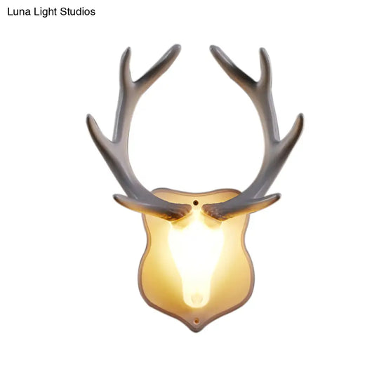 Rustic Resin Deer Led Wall Sconce In White/Blue With Black/White Mounting - Perfect For Living Room