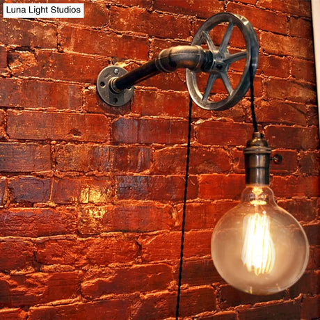 Rustic Vintage Style Pulley Wall Light With Bare Bulb - 1 Iron Sconce For Farmhouse Décor