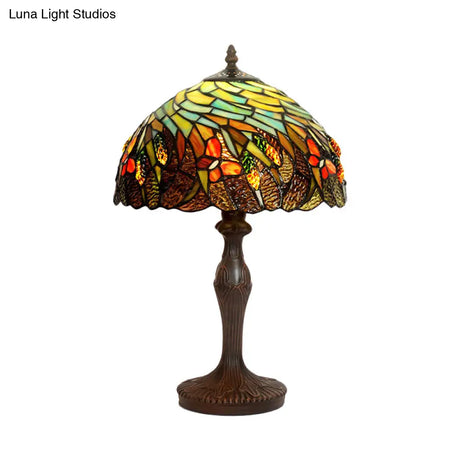 Sarah - Hand Hand Cut Glass Coffee Night Light Spiral Pattern 1 Head Tiffany Table Lighting with Scallop-Trim Coffee