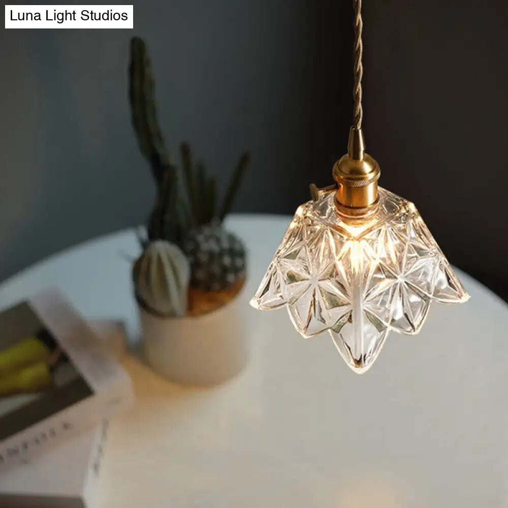Simplicity Hanging Clear Glass Pendant Light Fixture - Scalloped Design Ideal For Dining Room 1 Bulb