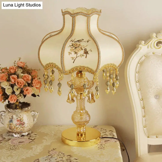 Scalloped Gold Table Light With Crystal Drops - Traditional 1-Head Night Lamp