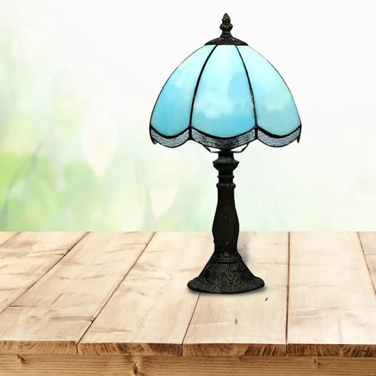 Scalloped Table Lighting: Traditional 1-Light Stained Glass Indoor Fixture In Blue/White Blue