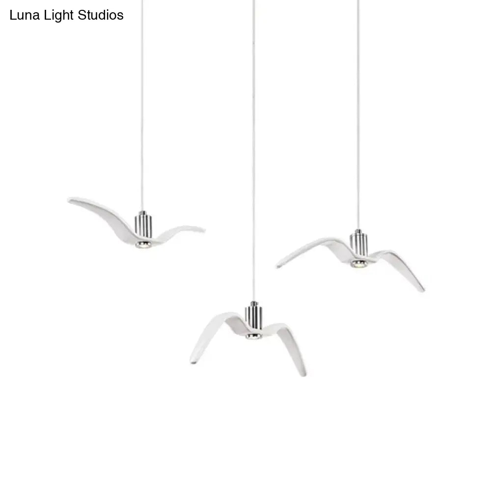 Seagull Multi-Light Pendant With Metal Finish 3 Lights For Bedroom Ceiling In White/Black