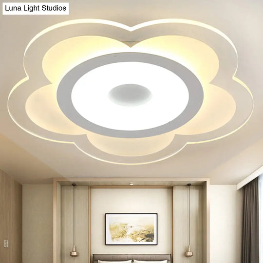 Simple 5-Petal Led Flush Lamp - Super Thin Opaque Acrylic Ceiling 16/19.5 W Warm/White Light