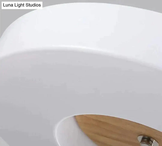 Simple Creative Home Round Solid Wood Ceiling Lamp