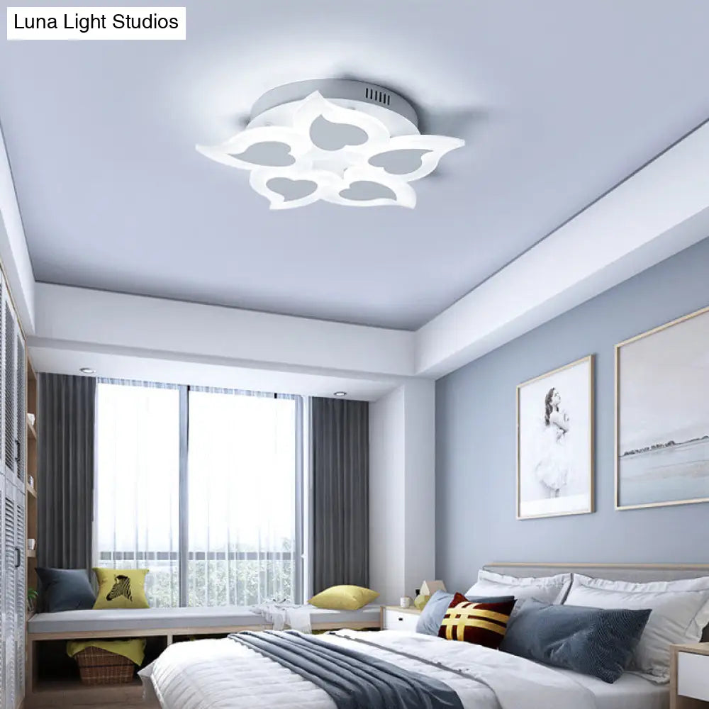 Simple Heart Acrylic Led Ceiling Light With Remote Dimming - Warm/White 18/23 Wide White / 18