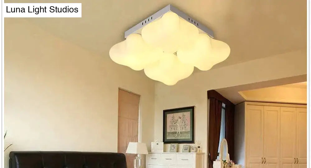 Simple Modern Clover Lamp Nordic Warm Ceiling