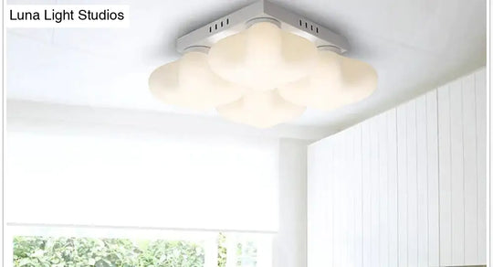 Simple Modern Clover Lamp Nordic Warm Ceiling