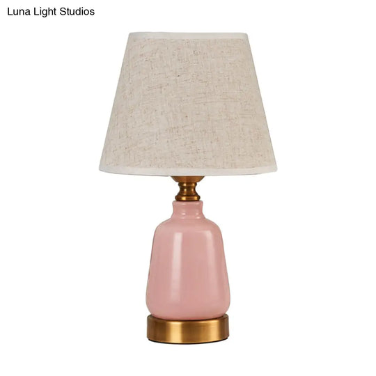 Simple Pink Conical Pleated Fabric Desk Lamp For Bedroom Night Table