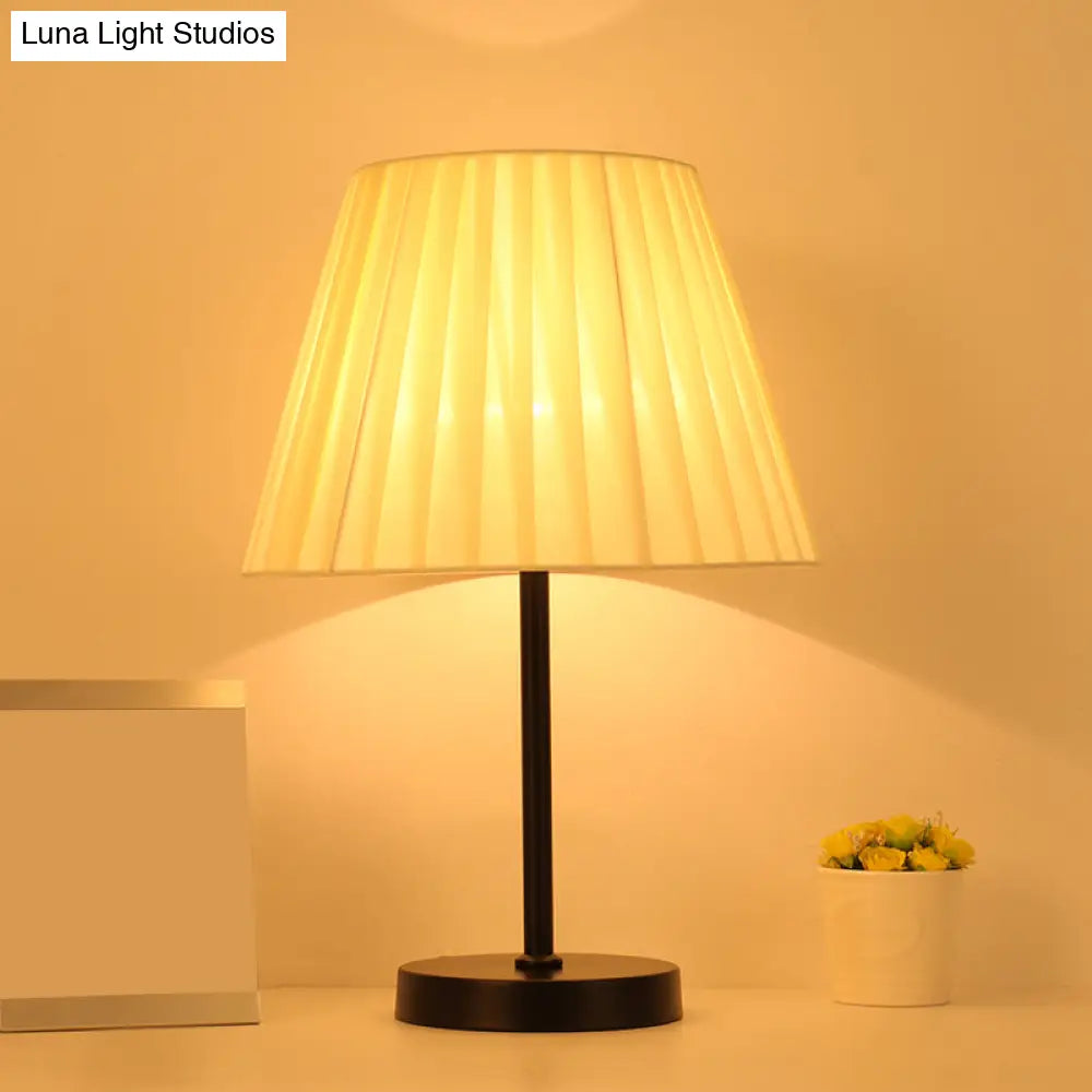 Simple Pleated Fabric Table Lamp - Tapered Nightstand Light For Bedside (1 Bulb)