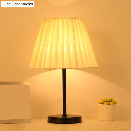 Simple Pleated Fabric Table Lamp - Tapered Nightstand Light For Bedside (1 Bulb)