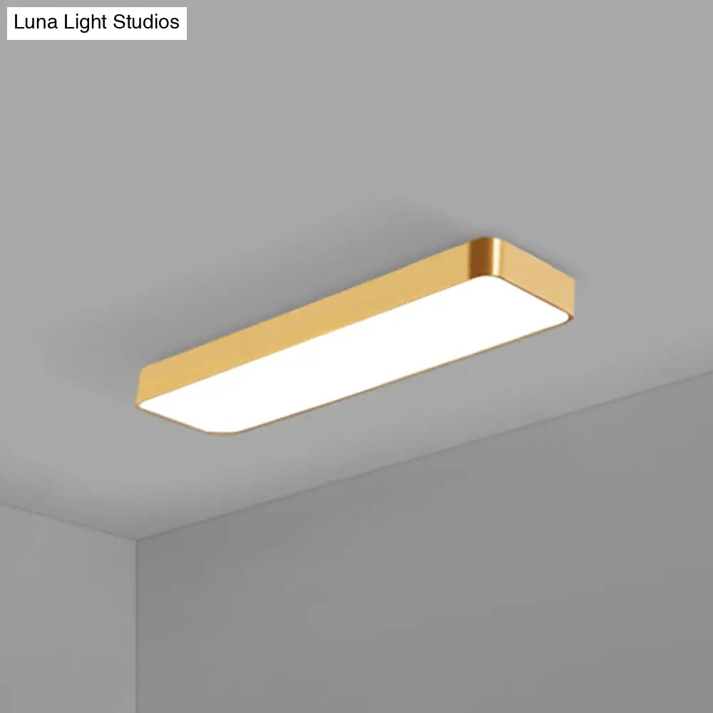 Simple Style Metal Led Ceiling Lamp With Gold Finish - Ideal For Offices