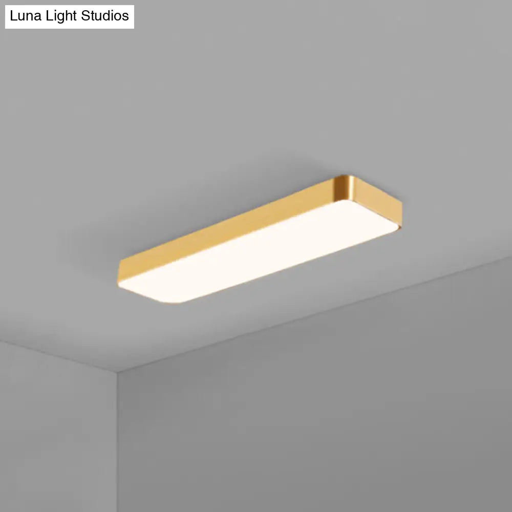 Simple Style Metal Led Ceiling Lamp With Gold Finish - Ideal For Offices