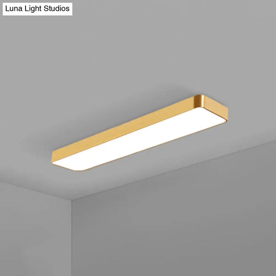 Simple Style Metal Led Ceiling Lamp With Gold Finish - Ideal For Offices