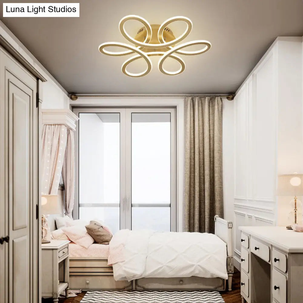 Simplicity Floral Led Ceiling Flush Light Fixture For Your Bedroom Gold / White