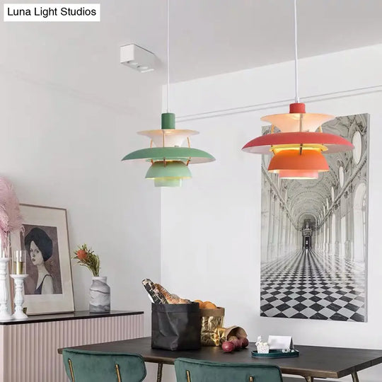 Simplicity Metal Pendulum Light For Dining Room Ceiling - Tiered Design With 1 Head Suspension