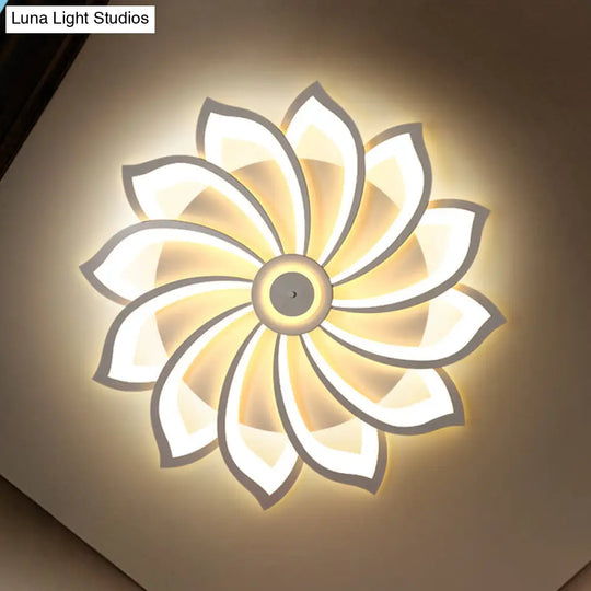 Simplicity Sunflower Led Flush Mount Ceiling Light Fixture In White - Perfect For Living Room