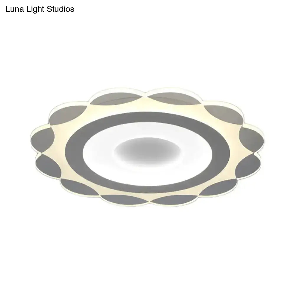 Simplicity White Led Flushmount Light With Acrylic Bloom Design In Warm/White 16.5’/24.5’/31’ Wide