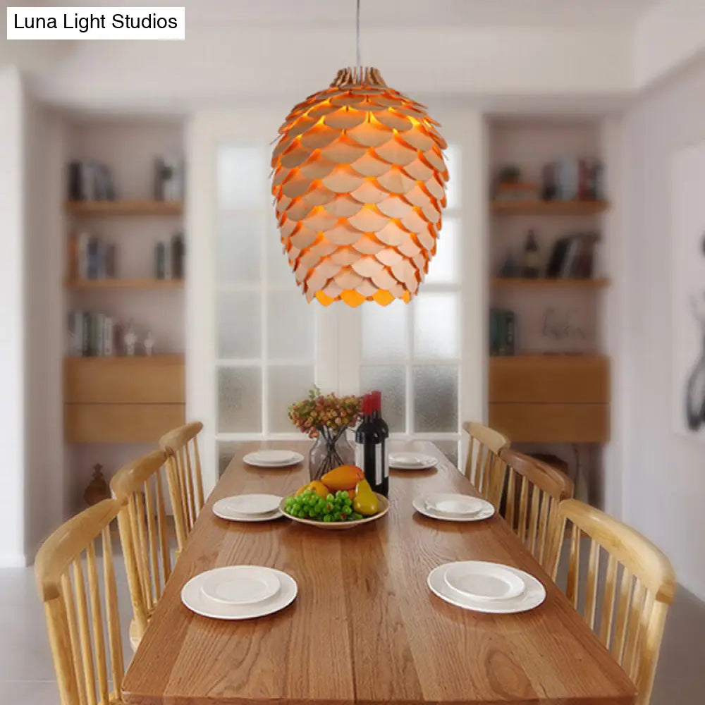 Simplicity Wood Pendant Light With Pinecone Shade For Tea Rooms