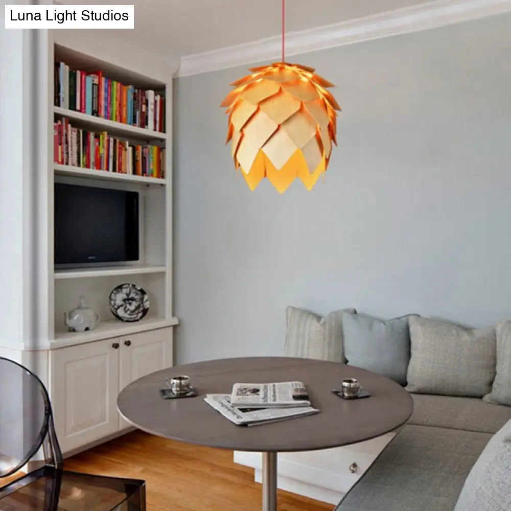 Simplicity Wood Pendant Light With Pinecone Shade For Tea Rooms