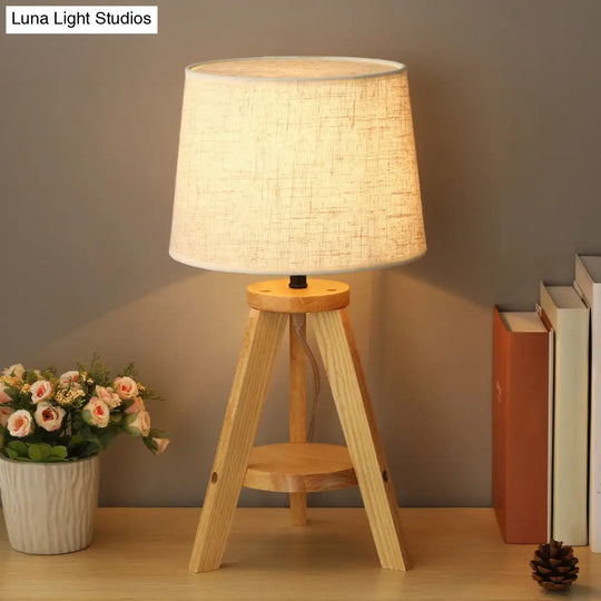 Simplistic Fabric Drum Table Lamp With Wooden Tripod Base For Bedroom Nightstand Lighting