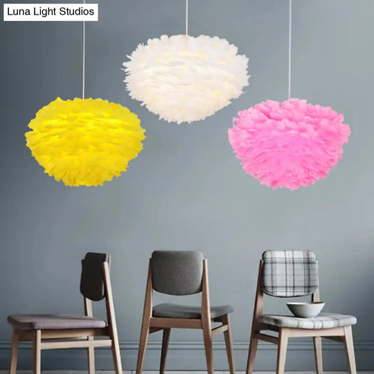 Single White Feather Pendant Light Fixture - Simple And Stylish Ceiling Suspension Lamp For Dining