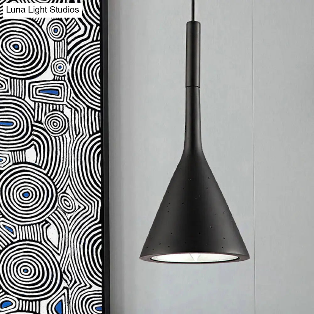 Conical Pendant Light - Simple And Stylish Iron Hanging Lamp Black