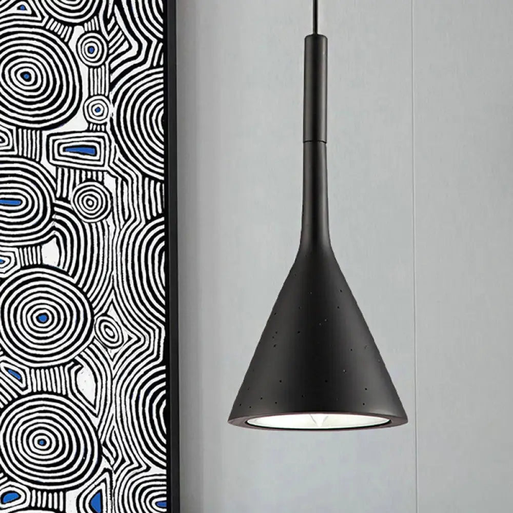 Sleek Conical Pendant Light - Iron Simple Style Monochrome Dining Table Lamp Black