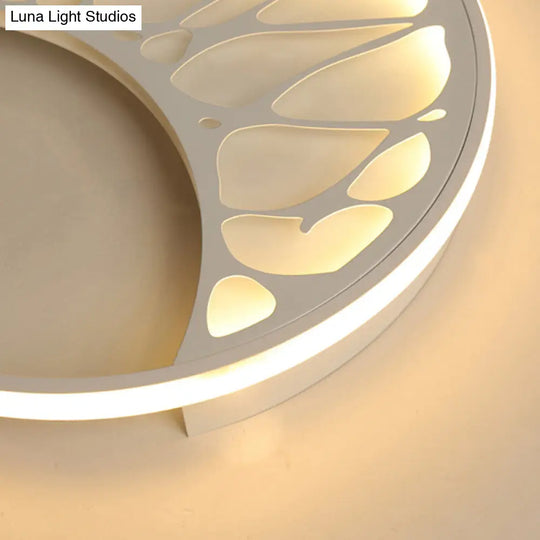 Sleek Crescent Led Flush Ceiling Light: Modern Acrylic White Lamp For Living Room