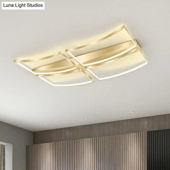 Sleek Curved Frame Flush Mount Led Ceiling Light For Modern Living Spaces