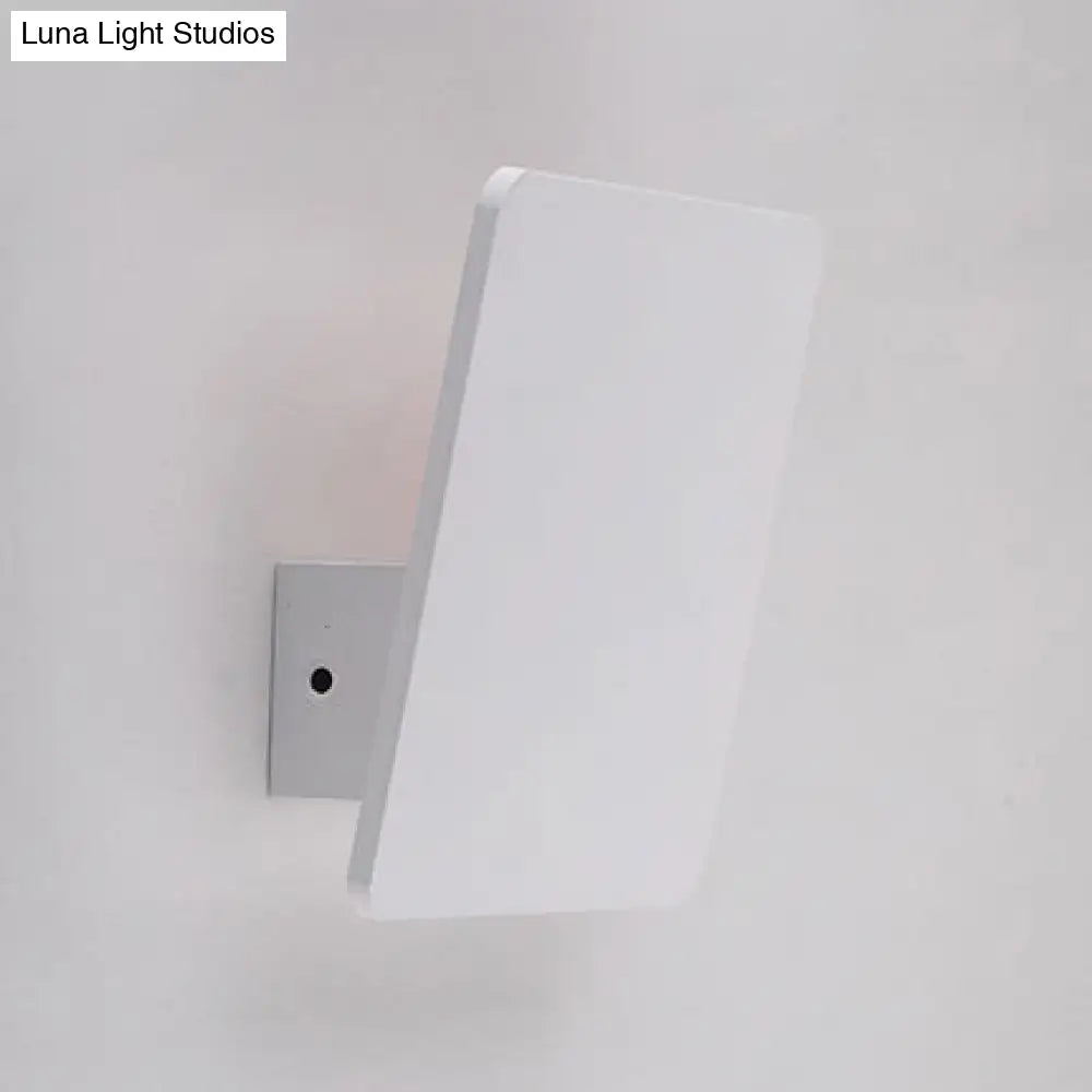 Sleek Led Bedroom Wall Sconce With Square Aluminum Shade - White Mounted Lamp In Warm/White Light