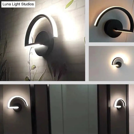 Sleek Metal Led Wall Sconce For Minimalistic Bedroom Lighting