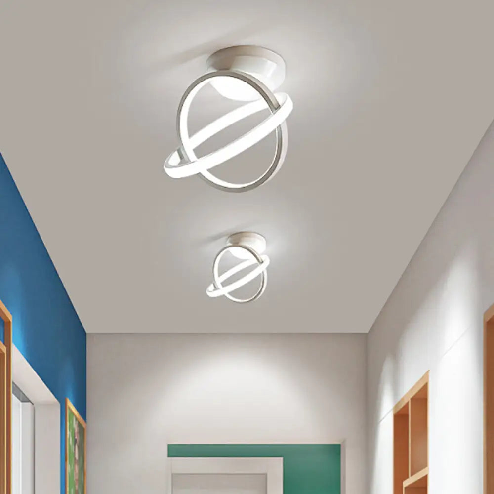 Sleek Metallic Black/White Led Flushmount Ceiling Lamp With Adjustable Warm/White Light -