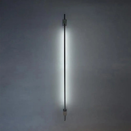 Sleek Pole Shaped Led Wall Light For Living Room - Minimalist Metallic Mounted Lighting Black / 39