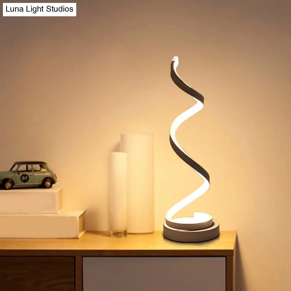 Sleek Spiral Ribbon Metal Table Lamp: Simplicity Black/White/Gold Led Task Lighting With Circle