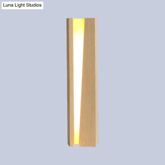 Small Beige Wood Led Desk Lamp - Modern Shaded Task Lighting For Living Room