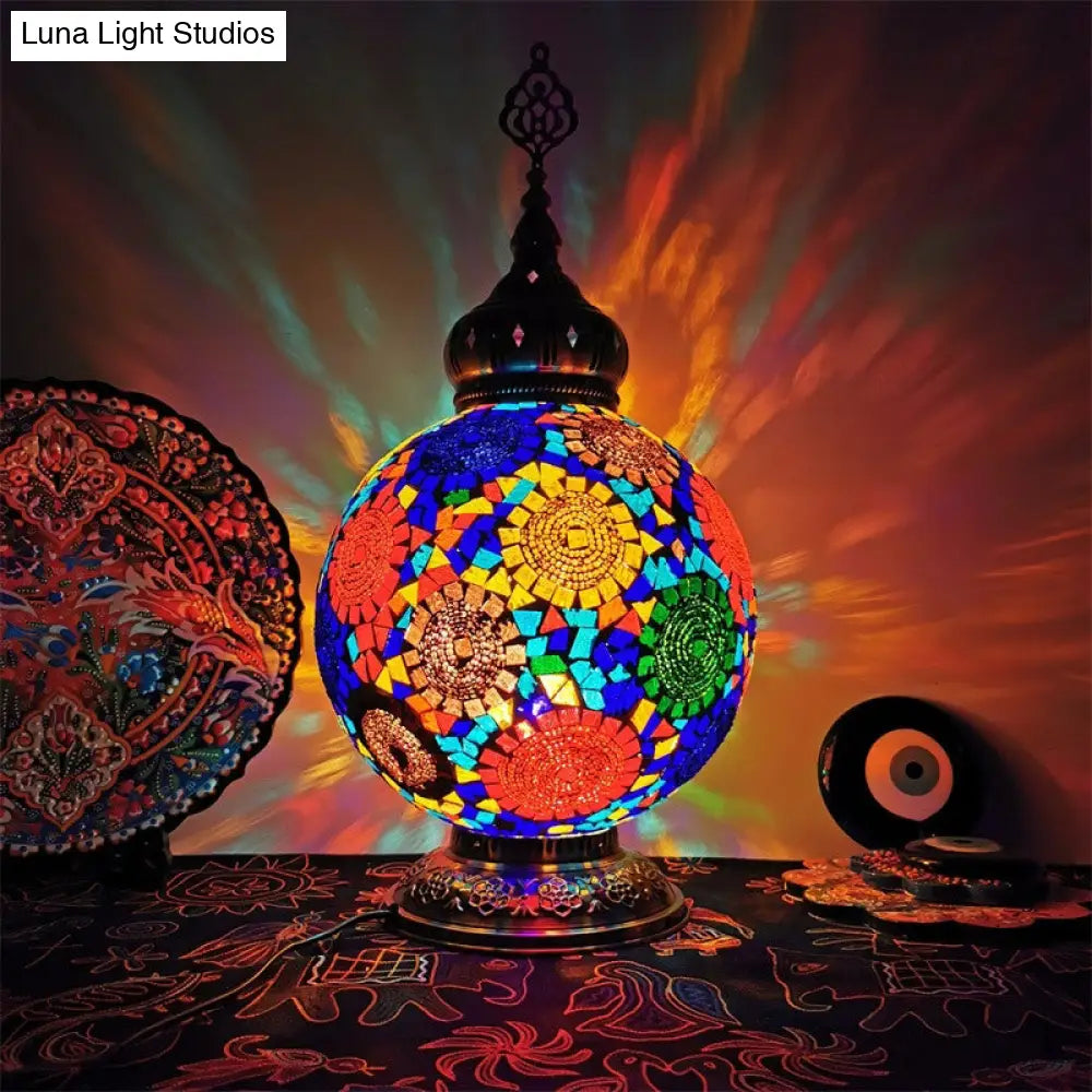 Stained Art Glass Table Lamp - Traditional Globe Style With White/Red/Yellow Colors For Bedroom