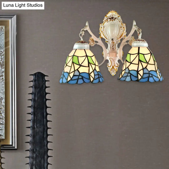 Stained Glass Flower Wall Sconce With 2 Bell Lights - Lodge-Inspired Fixture For Bedroom Lighting