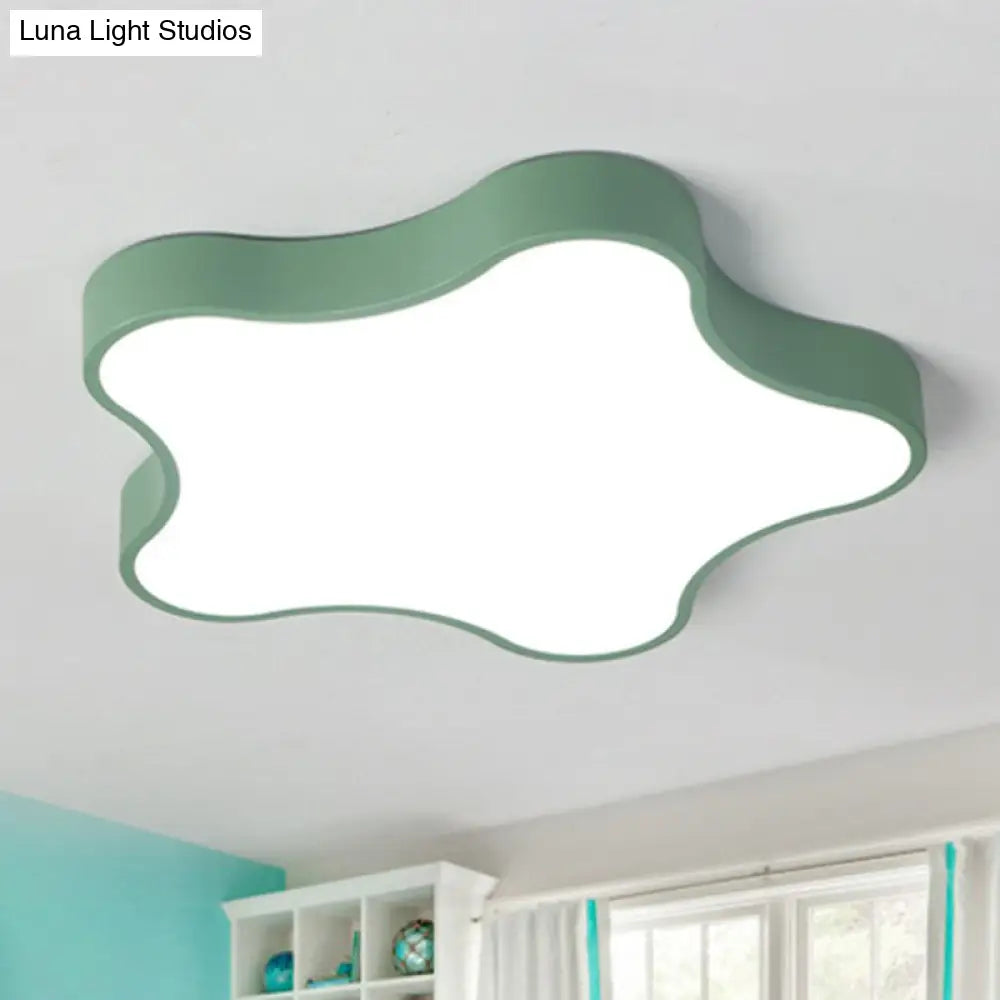 Star Shaped Led Flush Mount Ceiling Light - Metallic Minimalist Bedroom Lighting Green / Small White