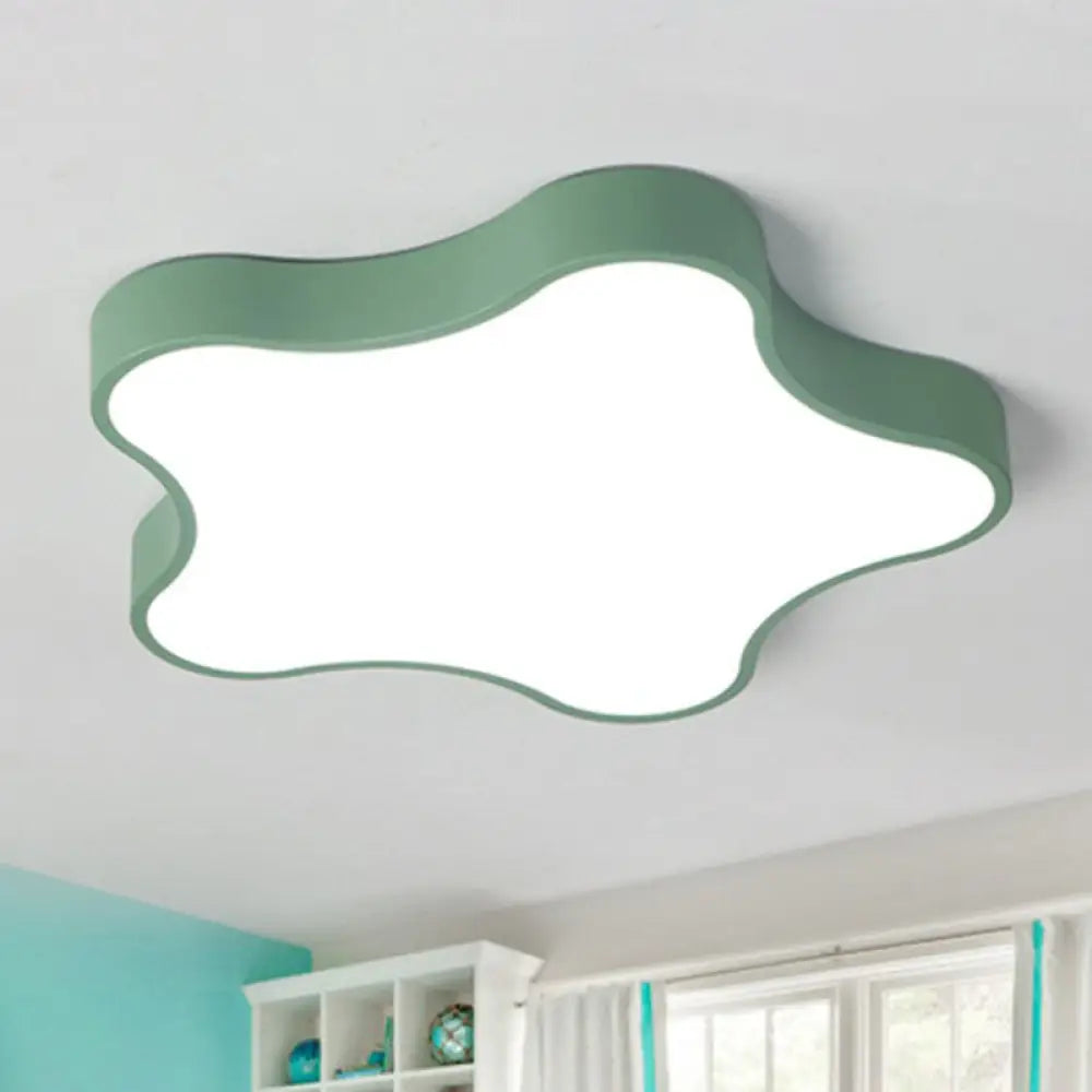 Star Shaped Led Flush Mount Ceiling Light - Metallic Minimalist Bedroom Lighting Green / Small White