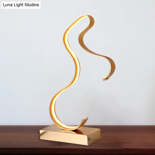 Streamlined Led Horse Profile Desk Lamp - Modern Metal Nightstand Light In Black/White/Gold