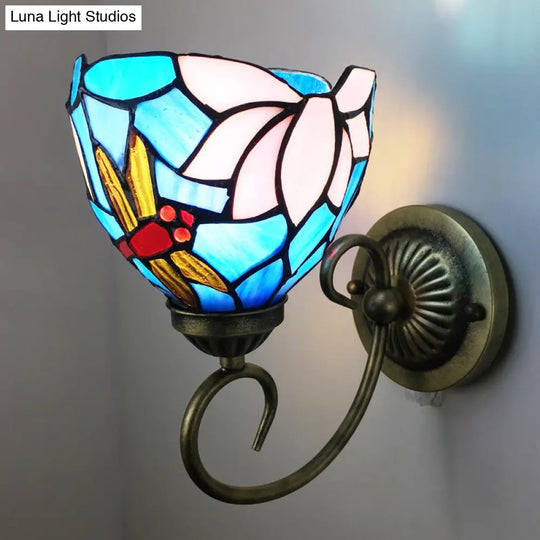 Stunning Metal Brass Tiffany Wall Sconce - Swirled Arm Design With 1-Light & Geometry Cut Glass