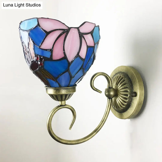 Stunning Metal Brass Tiffany Wall Sconce - Swirled Arm Design With 1-Light & Geometry Cut Glass