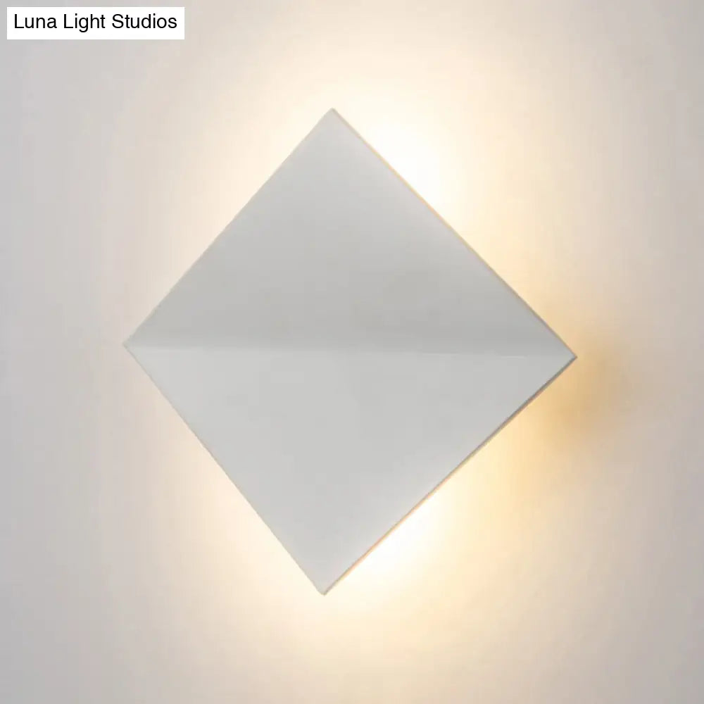 Stylish Curved Wall Sconce With Acrylic Squared Shade: Warm/White Led Bedroom Lamp