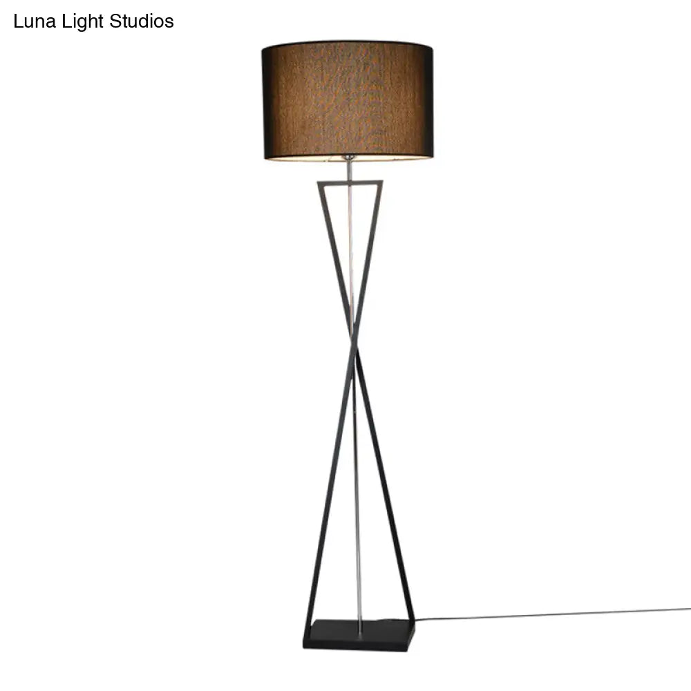 Stylish Hourglass Metal Floor Lamp With Artistic Drum Shade - Perfect For Living Rooms