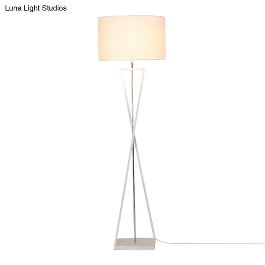 Stylish Hourglass Metal Floor Lamp With Artistic Drum Shade - Perfect For Living Rooms