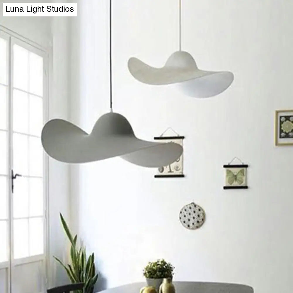 Stylish Minimalist Wide-Brimmed Hat Pendant Lamp - Pu Single Hanging Light For Living Room