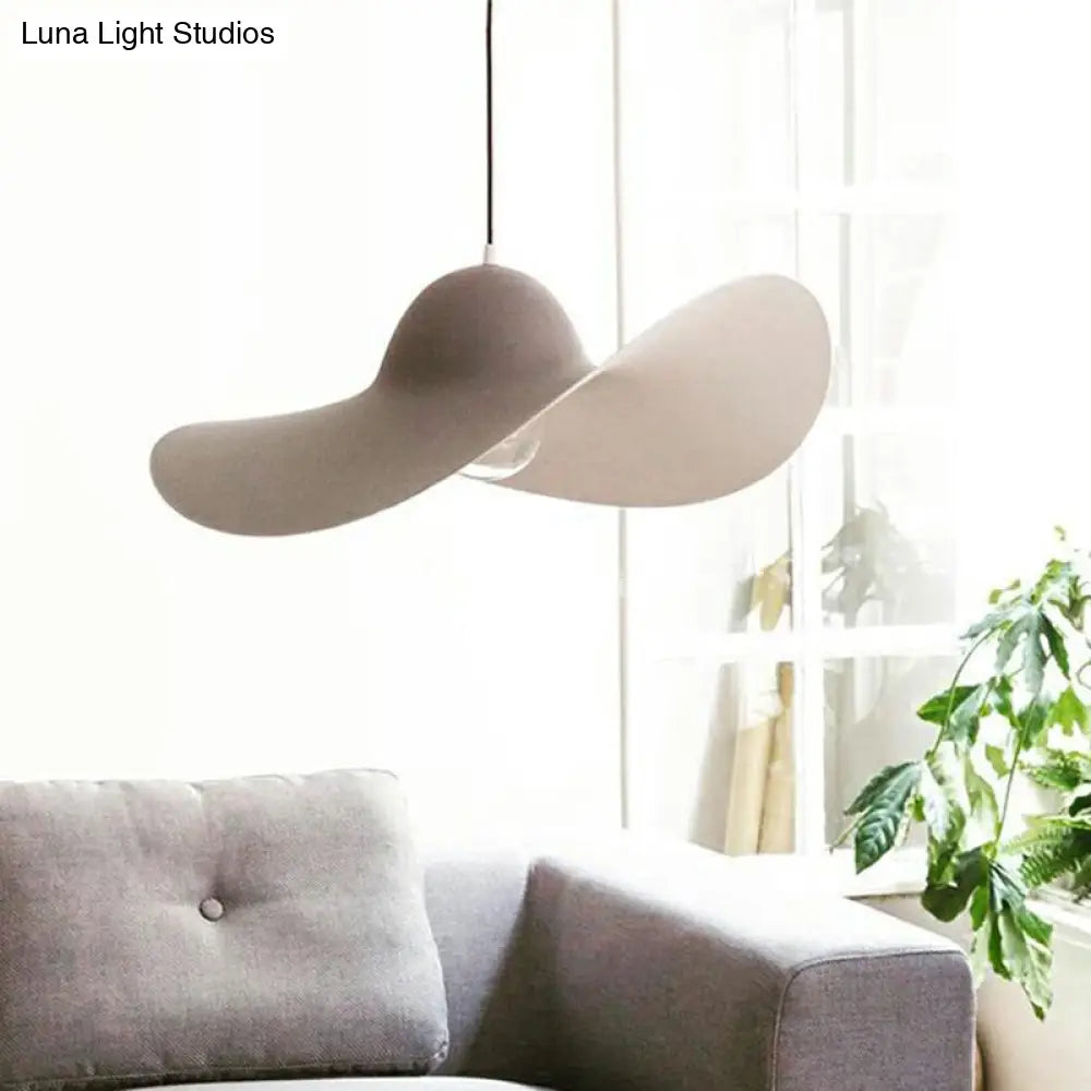 Stylish Minimalist Wide-Brimmed Hat Pendant Lamp - Pu Single Hanging Light For Living Room