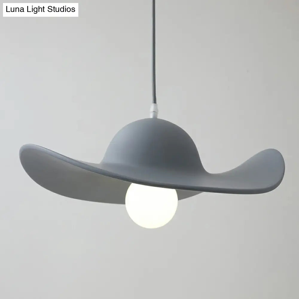 Stylish Wide-Brimmed Hat Pendant Lamp For Minimalist Living Room Decor